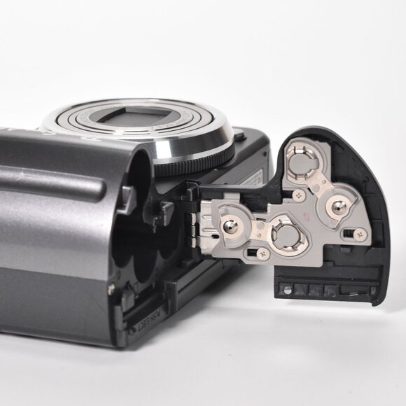 Canon Powershot A640 Digital Camera 10.0MP 4x Optical Zoom Video 32GB SD MINT - Picture 11 of 16